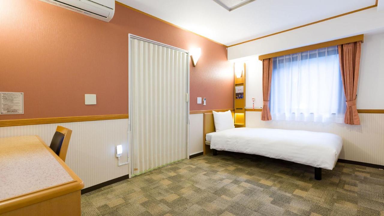 Toyoko Inn Yokohama Kannai Luaran gambar