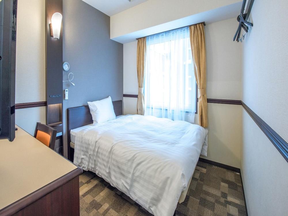 Toyoko Inn Yokohama Kannai Luaran gambar